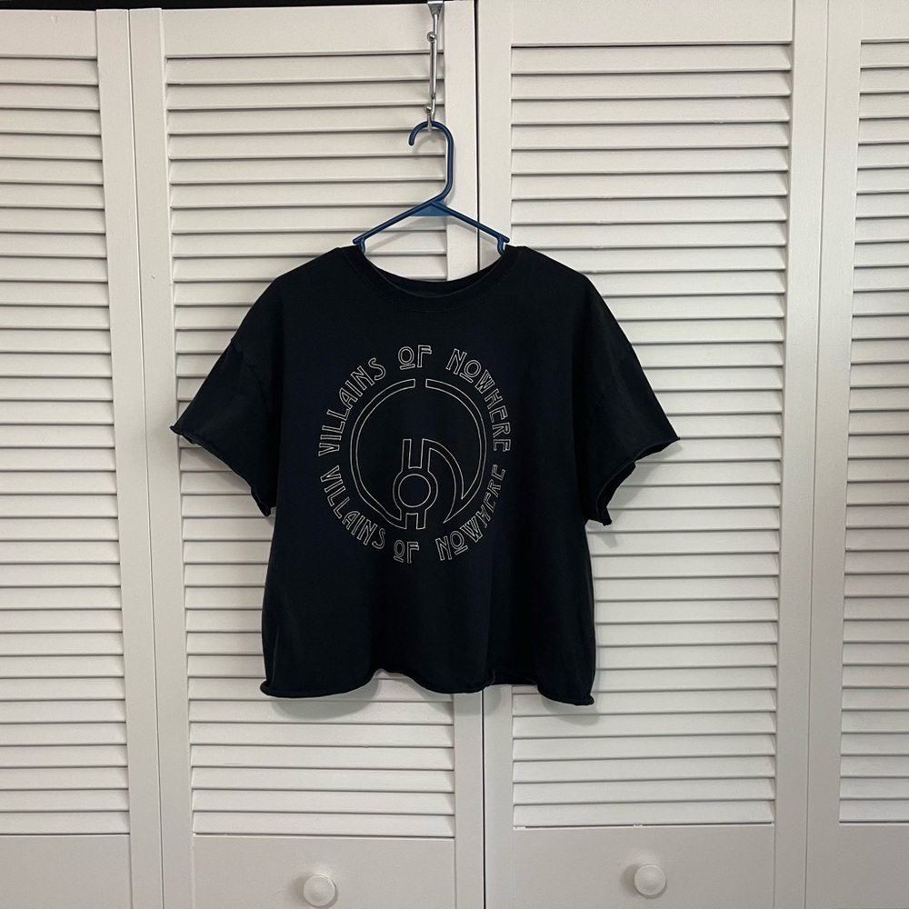 Black Cropped T-Shirt
